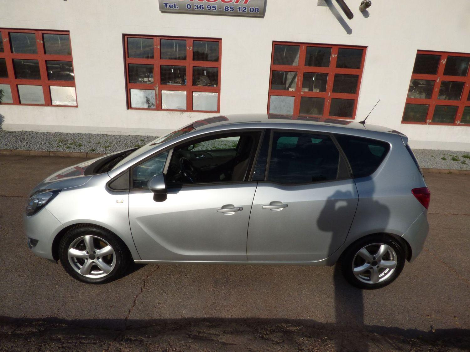 Opel Meriva Style