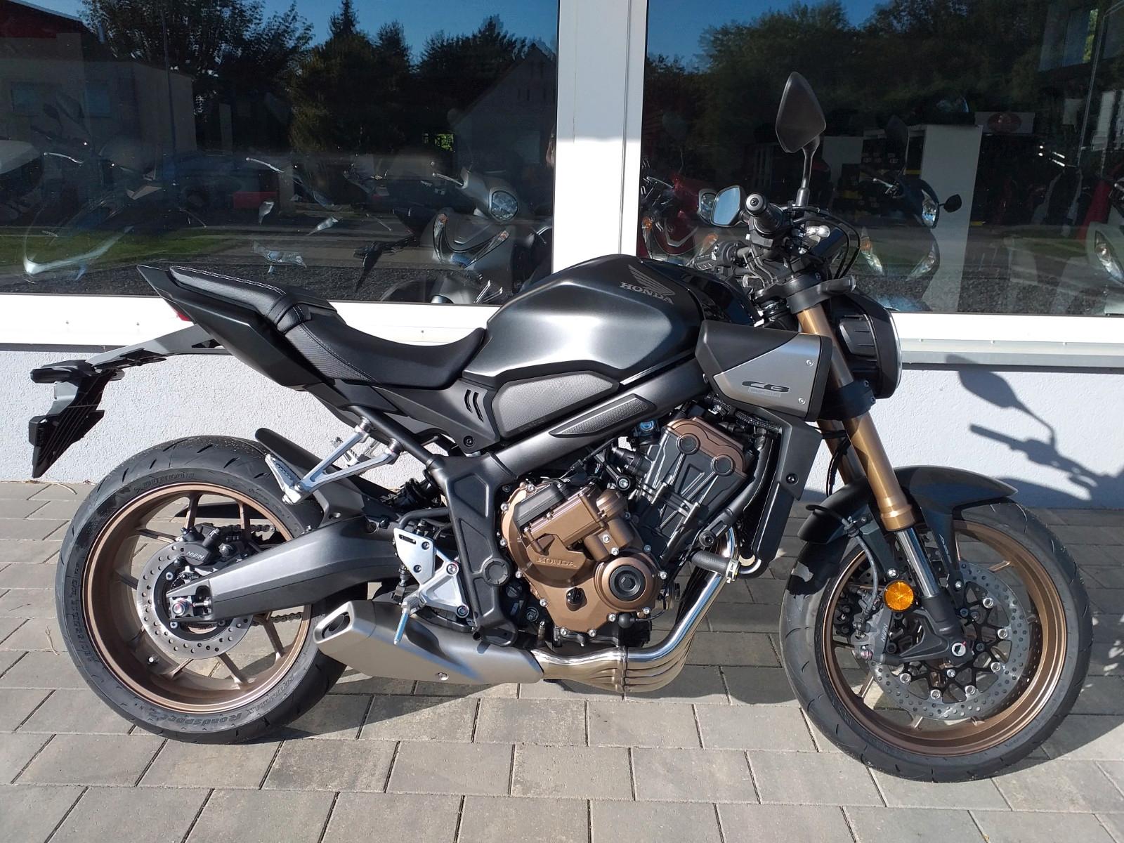 Honda CB650R E-Clutch