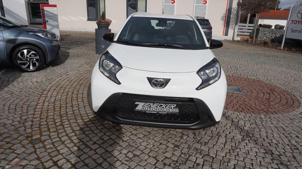 Toyota Aygo X S-CVT Business Edition