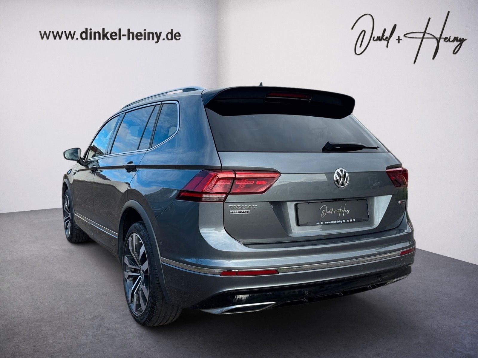 Fahrzeugabbildung Volkswagen Tiguan Allspace 2.0TDI R-Line Highline 4Motion