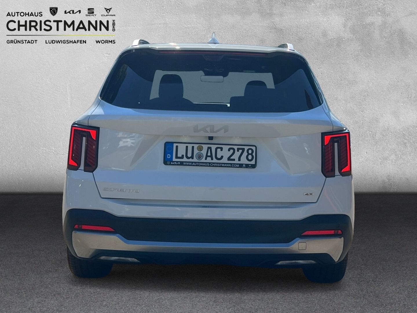 Fahrzeugabbildung Kia Sorento PLATINUM PE 4WD 2.2 CRDi *PREMIUM-PAKET*