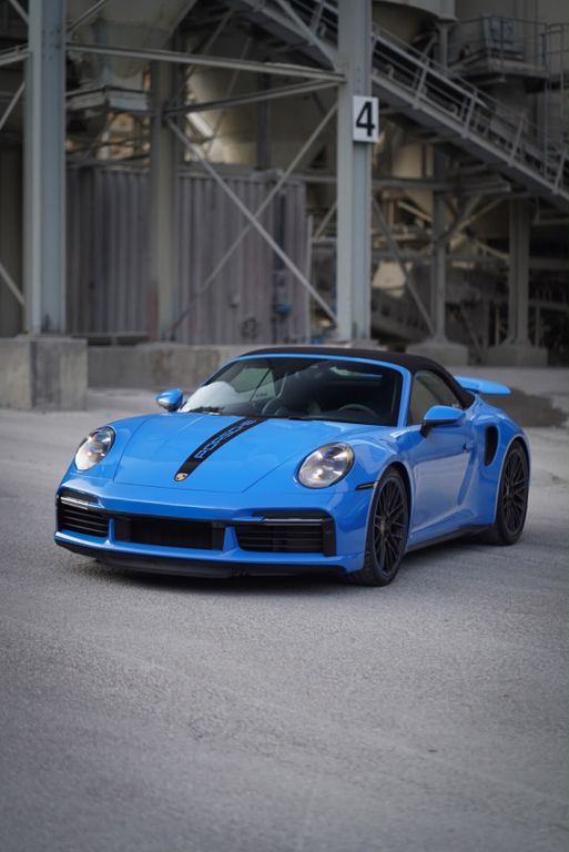 Image of Porsche 992