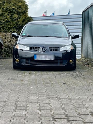 Renault Megane 2.0 16V