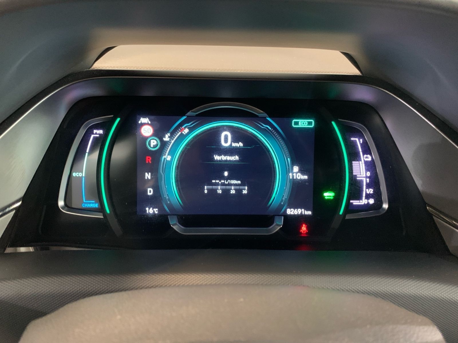 Fahrzeugabbildung Hyundai IONIQ 1,6 GDI Premium-Paket Hybrid