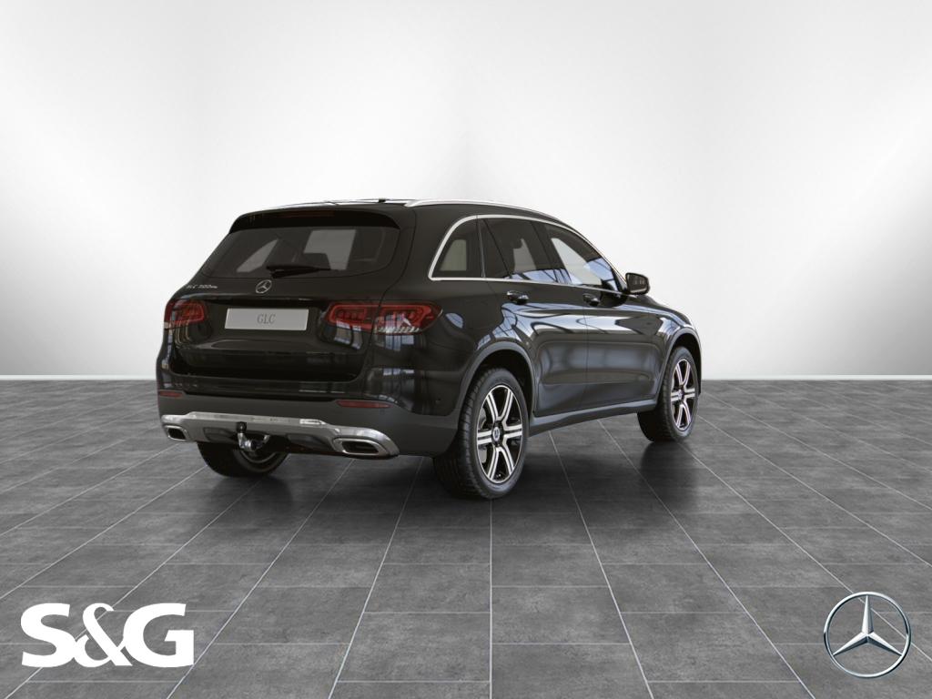 Mercedes-Benz GLC 300 de 4M AHK+KAMERA+DISTRO+MBUX+LED+19 ZOLL