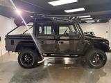 Land Rover Defender 110 TD4 SPECTRE 1of1 Crew Cab - Land Rover Defender: Crew Cab