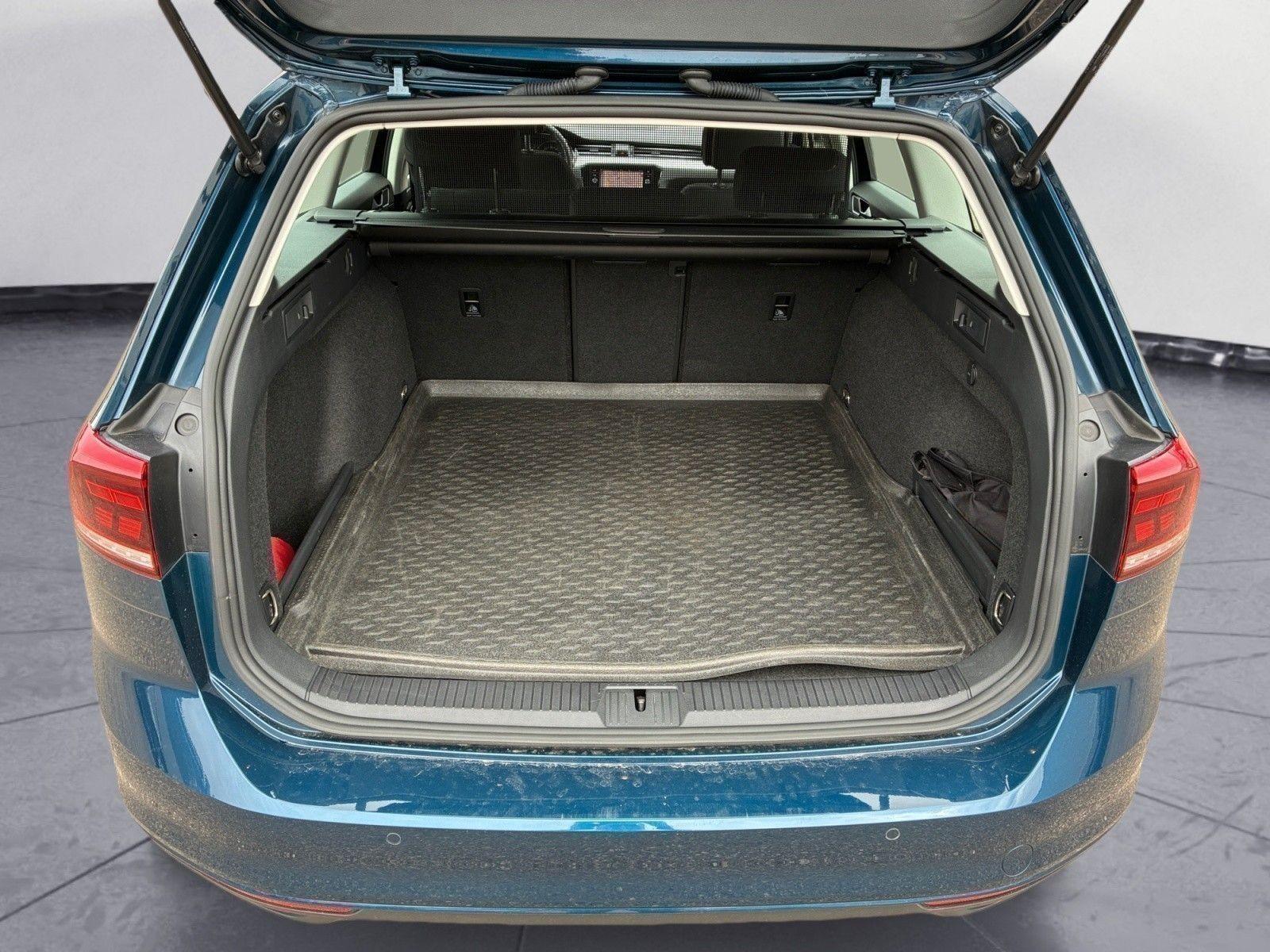 Volkswagen Passat 2.0 TDI ACC*NAVI*SHZ*PDC*KAMERA*L, миниатюра 16