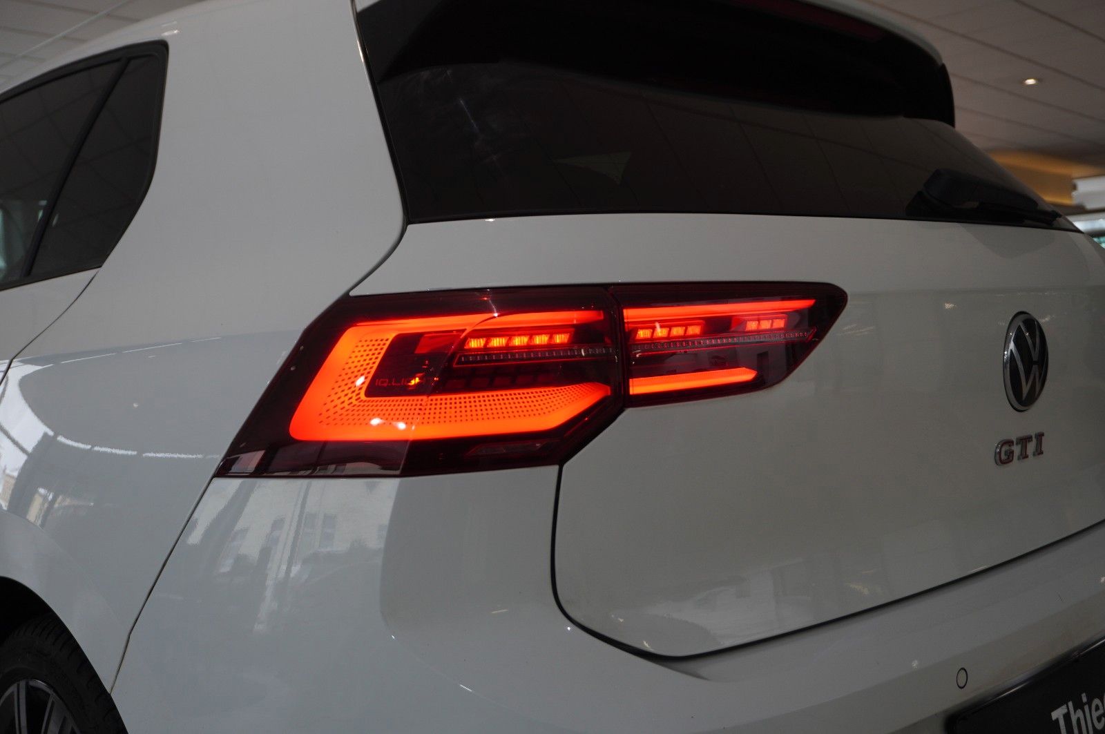 Fahrzeugabbildung Volkswagen Golf VIII Lim. 2.0 TSI GTI DSG NAVI/LED/KAMERA