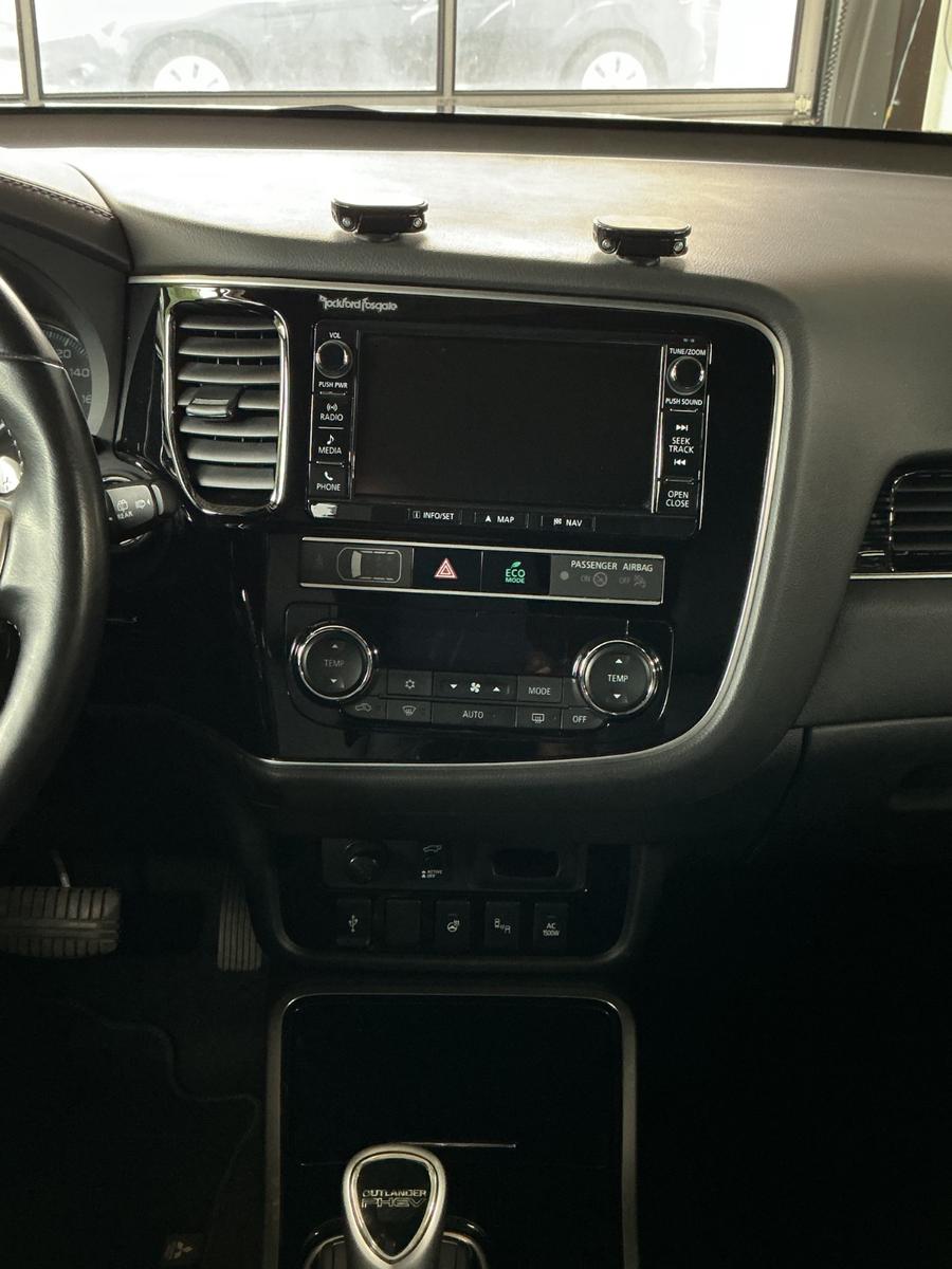 Mitsubishi Outlander PHEV Top 4WD * Sportpaket * 360 Kamera