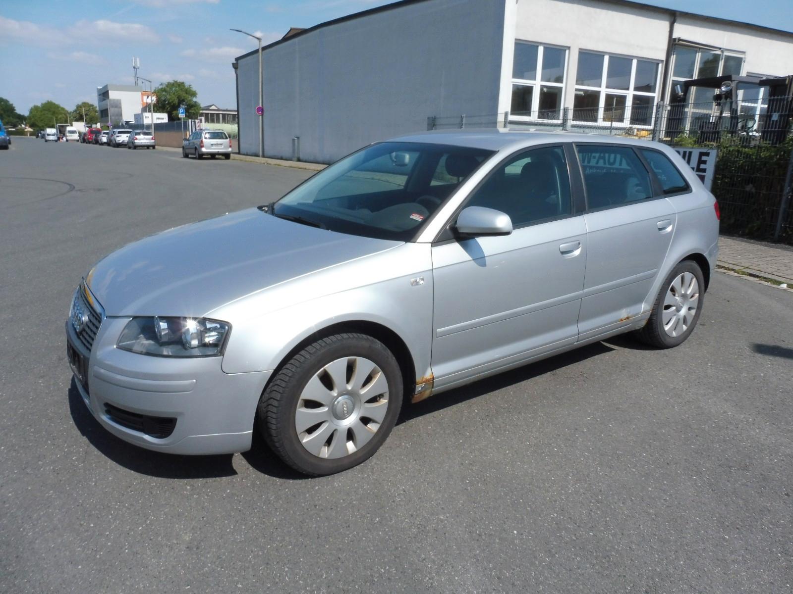 Audi A3 Sportback 1.6 FSI Attraction Klimaautomatik
