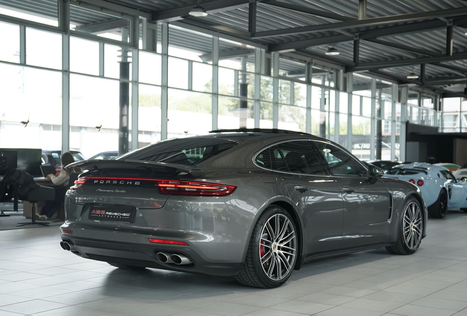 Porsche Panamera