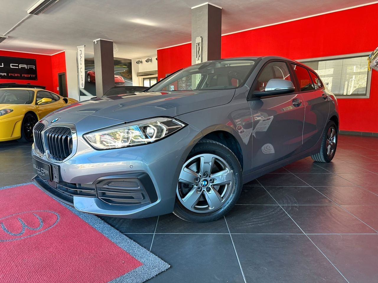 BMW 116d SPORT AUT 116cv "COCKPIT" imagem 2