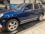 Porsche Cayenne S  - Porsche Cayenne in Aachen