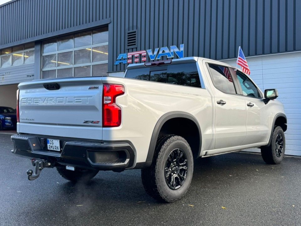 Fahrzeugabbildung Chevrolet Silverado 6.2 4x4 ZR2 1 Hand Leder Pano Mwst.