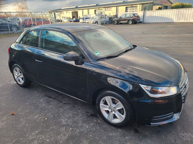 Audi A1 1.0TFSI 70kW Ultra Navi Paket SHZ PDC