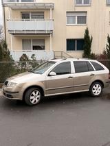 Skoda Fabia 1.4l Benziner Automatik 2007 - Skoda Fabia aus 2007: 1.2