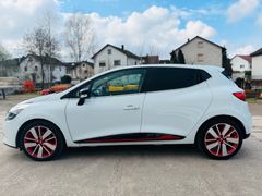 RENAULT Clio IV Luxe*Scheckheft*1.Hand*Tempomat*Navi