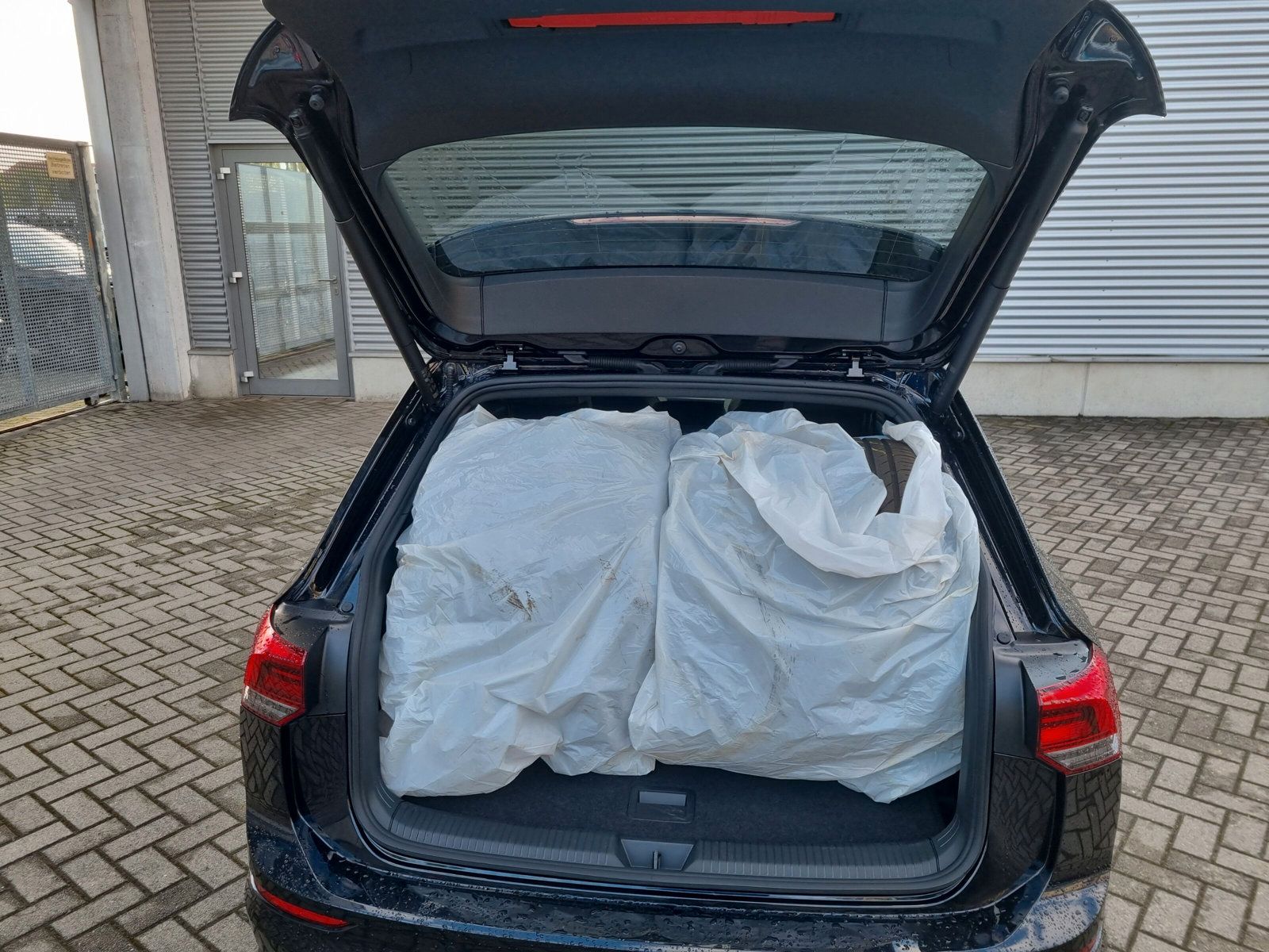 Volkswagen Golf - Bild 9