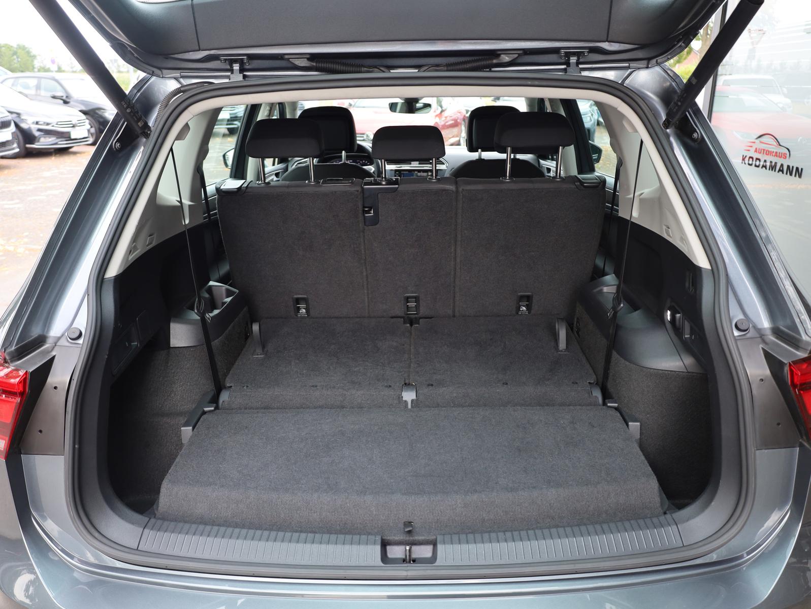 Volkswagen Tiguan Allspace Life*ACC*Virtual*7 Sitze*AHK*, миниатюра 16