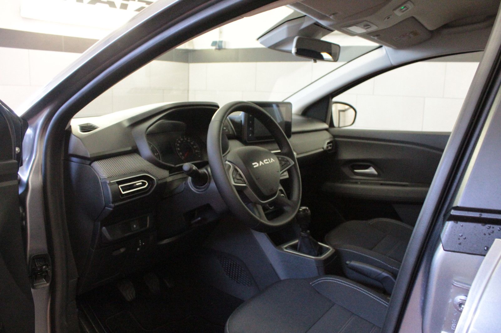 Fahrzeugabbildung Dacia Sandero TCe 90 Expression*Winterpaket*Alu*15424*