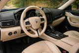 Maserati Levante Benzin 3.0 V6 316kW S 4x4 Auto S - blaue Maserati Levante