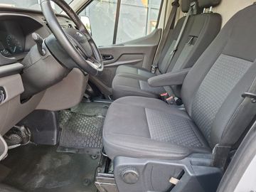 Ford Transit - 12