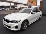 BMW 318 d 3 Touring/Standheizung/Sportsitze/LED - BMW 318 in Kassel