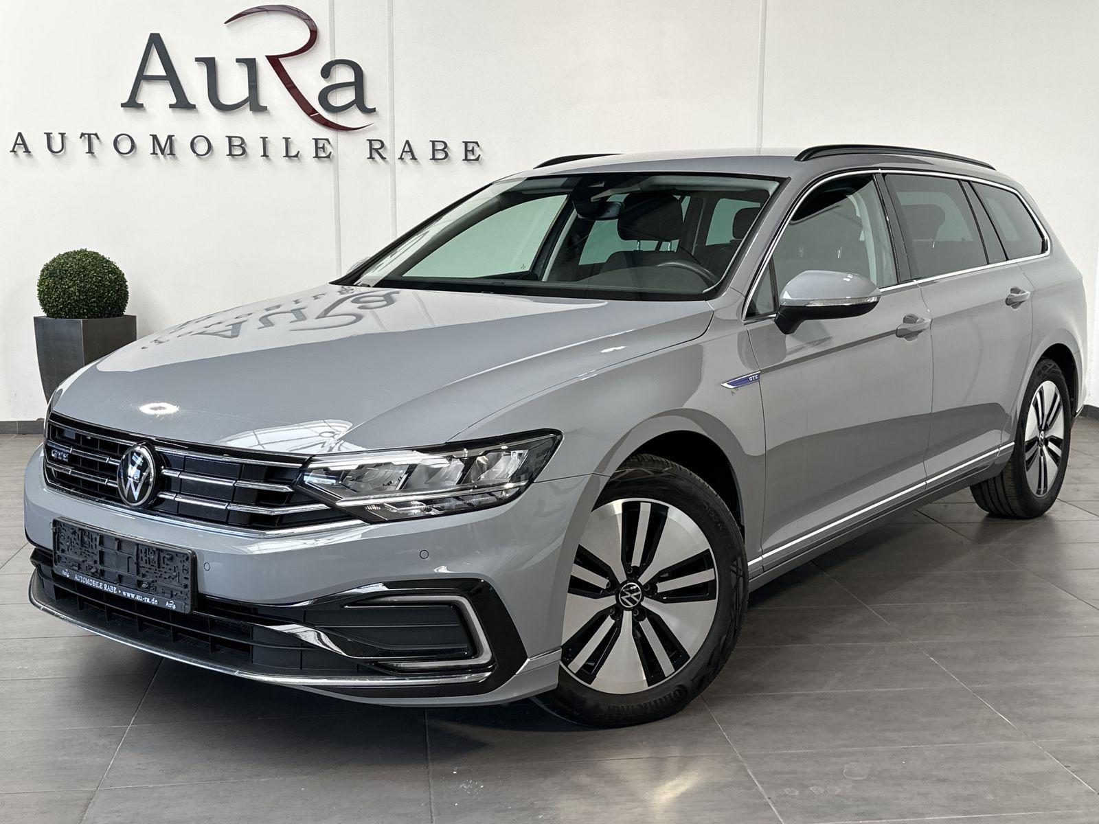 Fahrzeugabbildung Volkswagen Passat Variant 1.4 eHybrid GTE NAV+LED+ACC+AHK