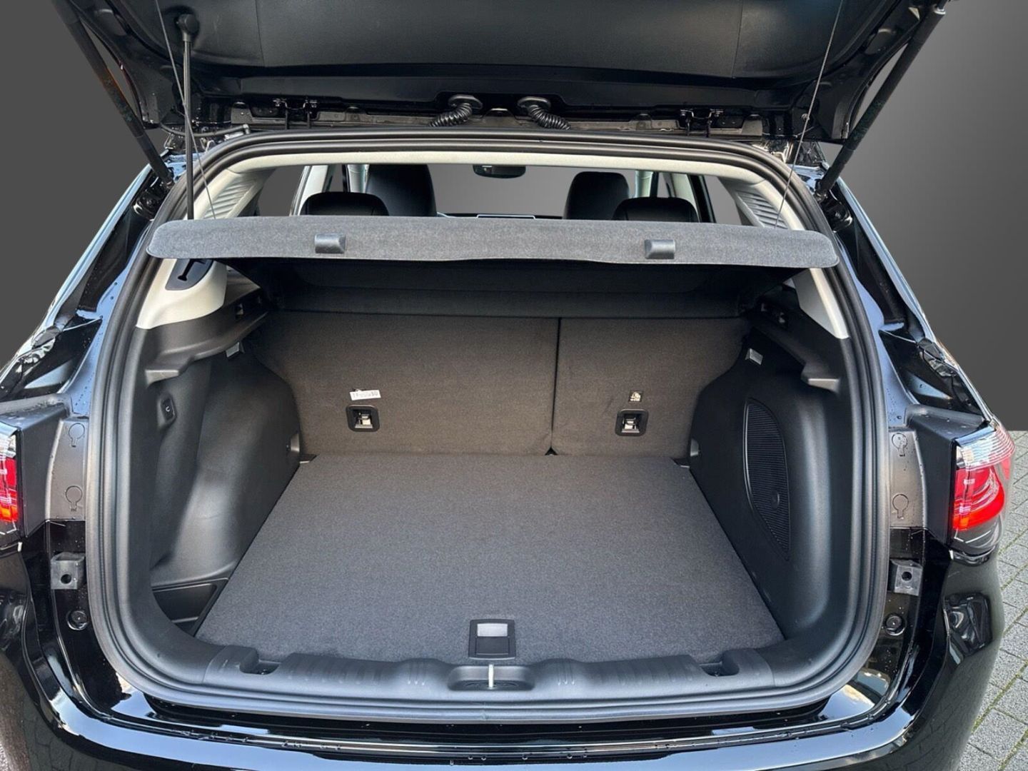 Fahrzeugabbildung Jeep Compass North Star-Panoramadach-Mild-Hybrid