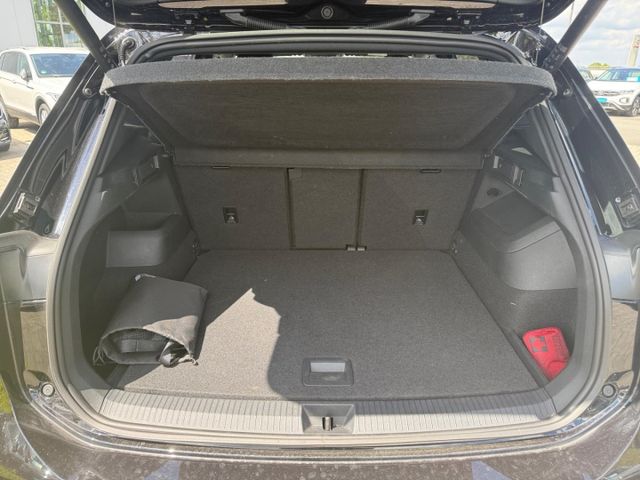 Tiguan R-Line 2.0 TDI 4Motion StandHZG El. Panod