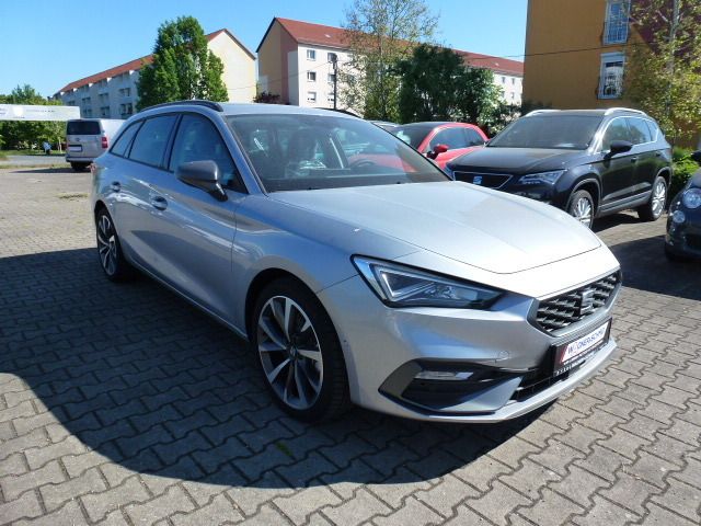 Fahrzeugabbildung SEAT Leon Sportstourer FR 2.0 TDI + Panorama