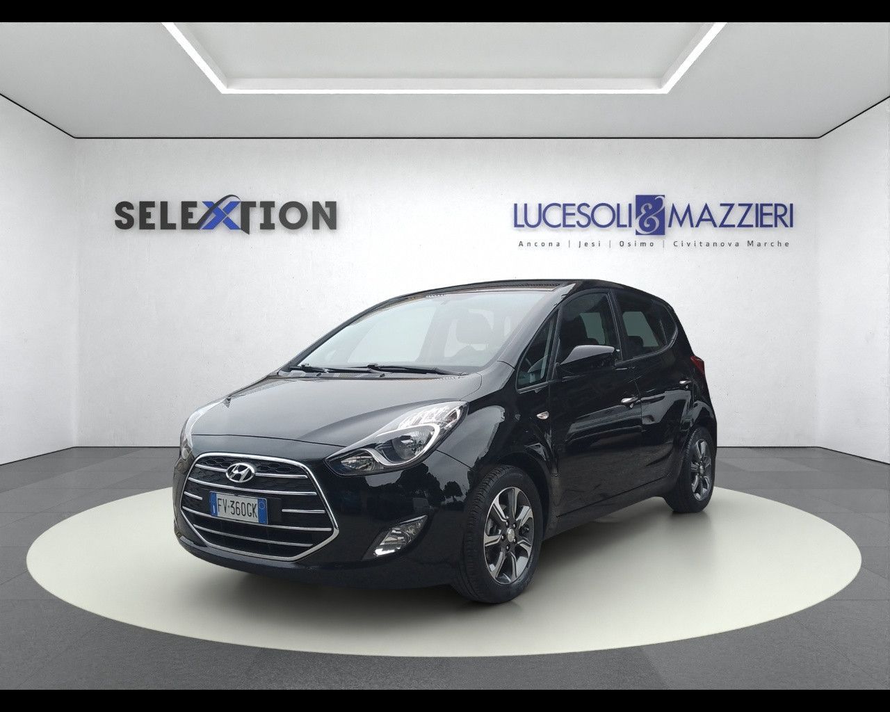 HYUNDAI ix20