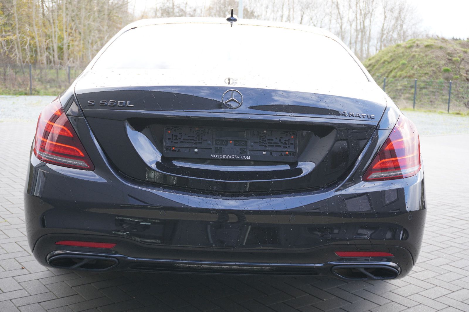 Fahrzeugabbildung Mercedes-Benz S 560 4Matic L