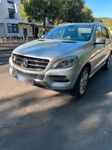 Mercedes-Benz sehr guter Zustand - Daimler Benz ML 350 B... - Mercedes-Benz ML 350 in Dortmund
