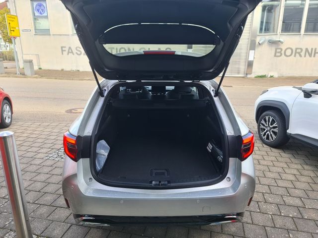 Corolla 1.8 Hybrid TS Team D