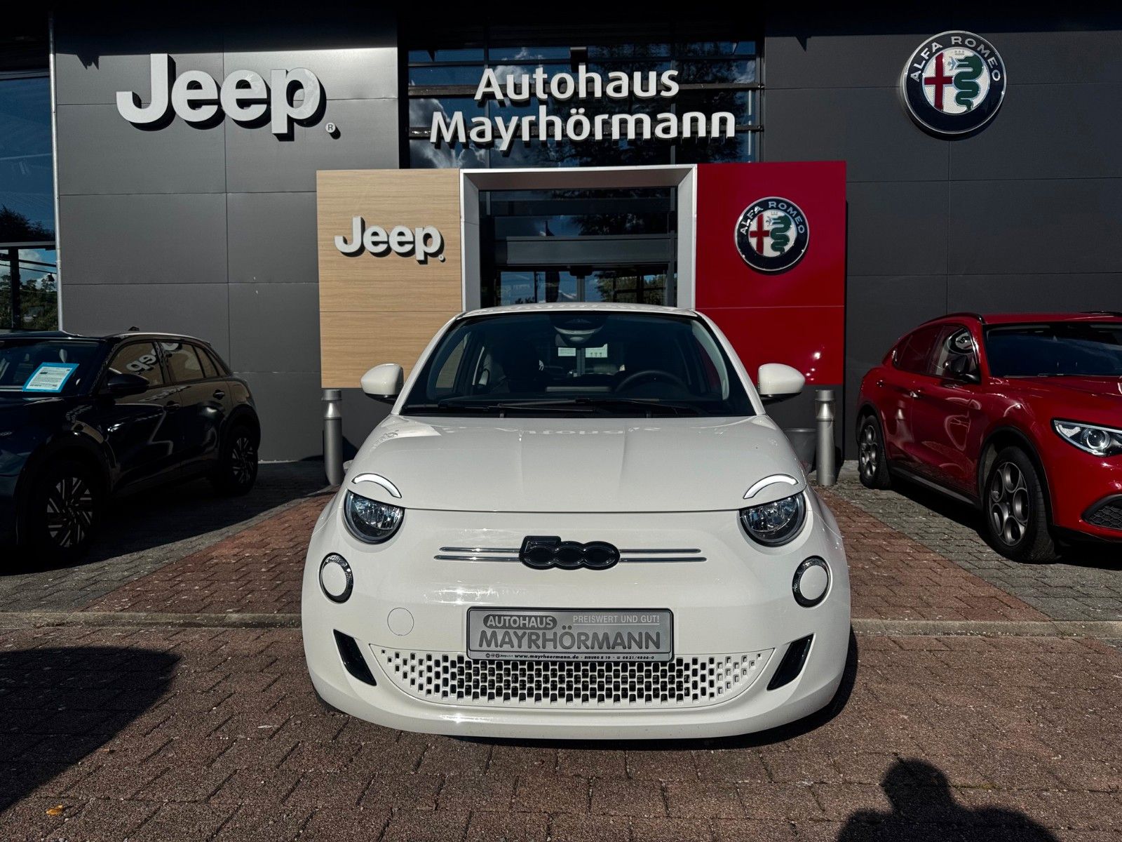 Fahrzeugabbildung Fiat 500e Carplay 118PS Klimaaut.
