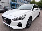 Hyundai i30 1.4 Pure*2.HAND-EURO 6-WR-ALU-TEMPOMAT* - Hyundai i30 Pure mit Benzin-Antrieb