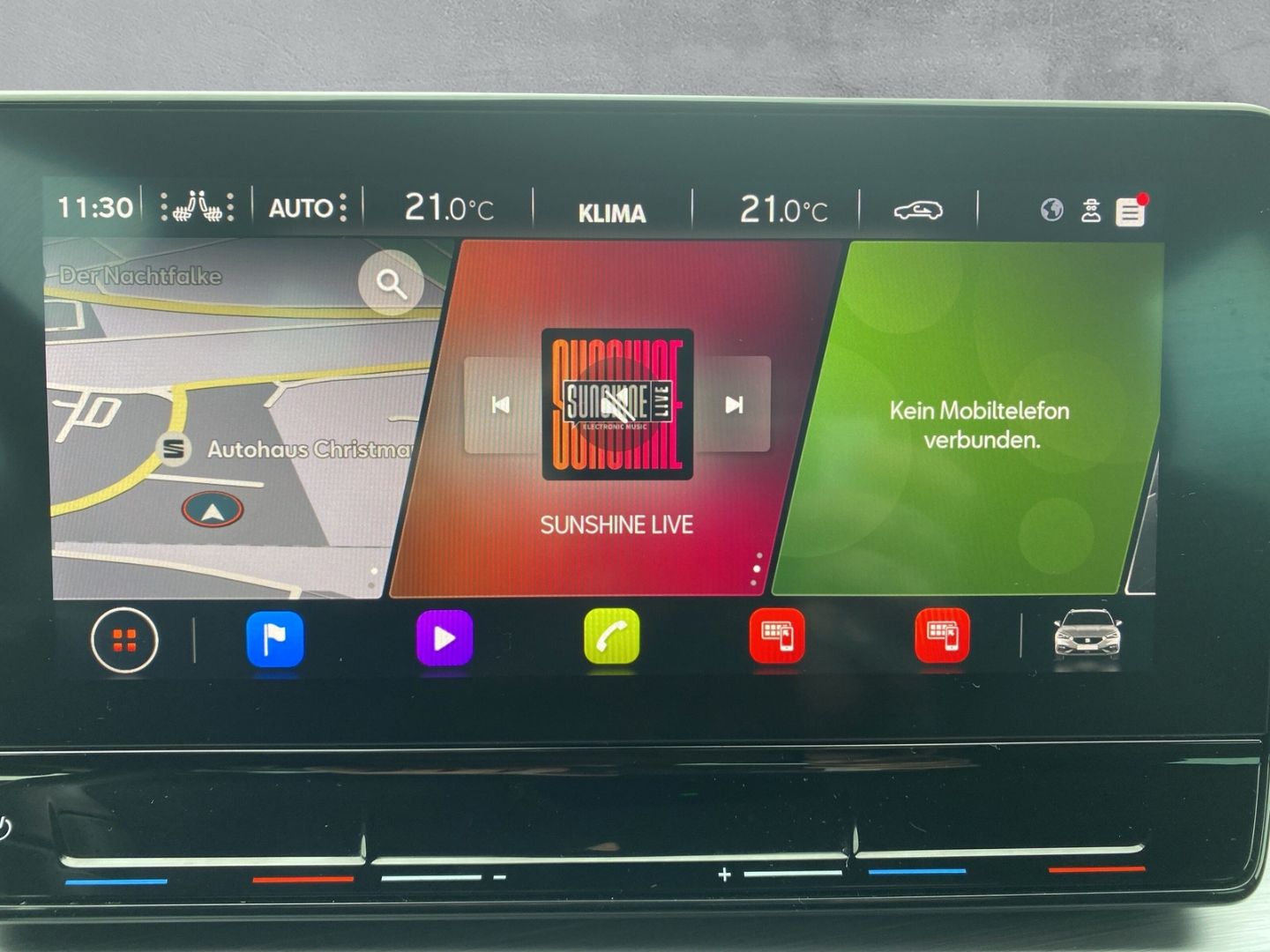 Fahrzeugabbildung SEAT Leon Sportstourer FR 2.0 TDI EU6d Navi digitales