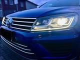 Volkswagen Touareg St.-Hzg,Pano,Luft,ACC, Facelift,TOP - gebrauchte Volkswagen Touareg mit Facelift