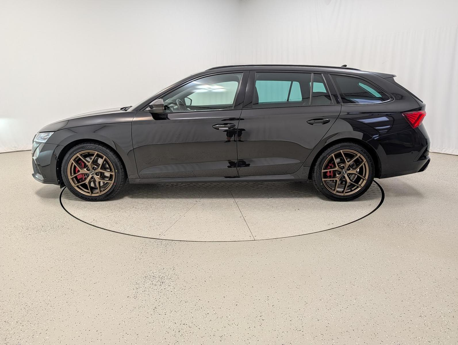 Skoda Octavia 2.0 TSI RS Matrix HuD Navi AHZV RFK Alu1, миниатюра 3