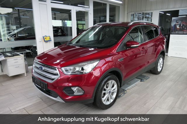 Ford Kuga Titanium+Winter-Paket+AHK+SYNC 3