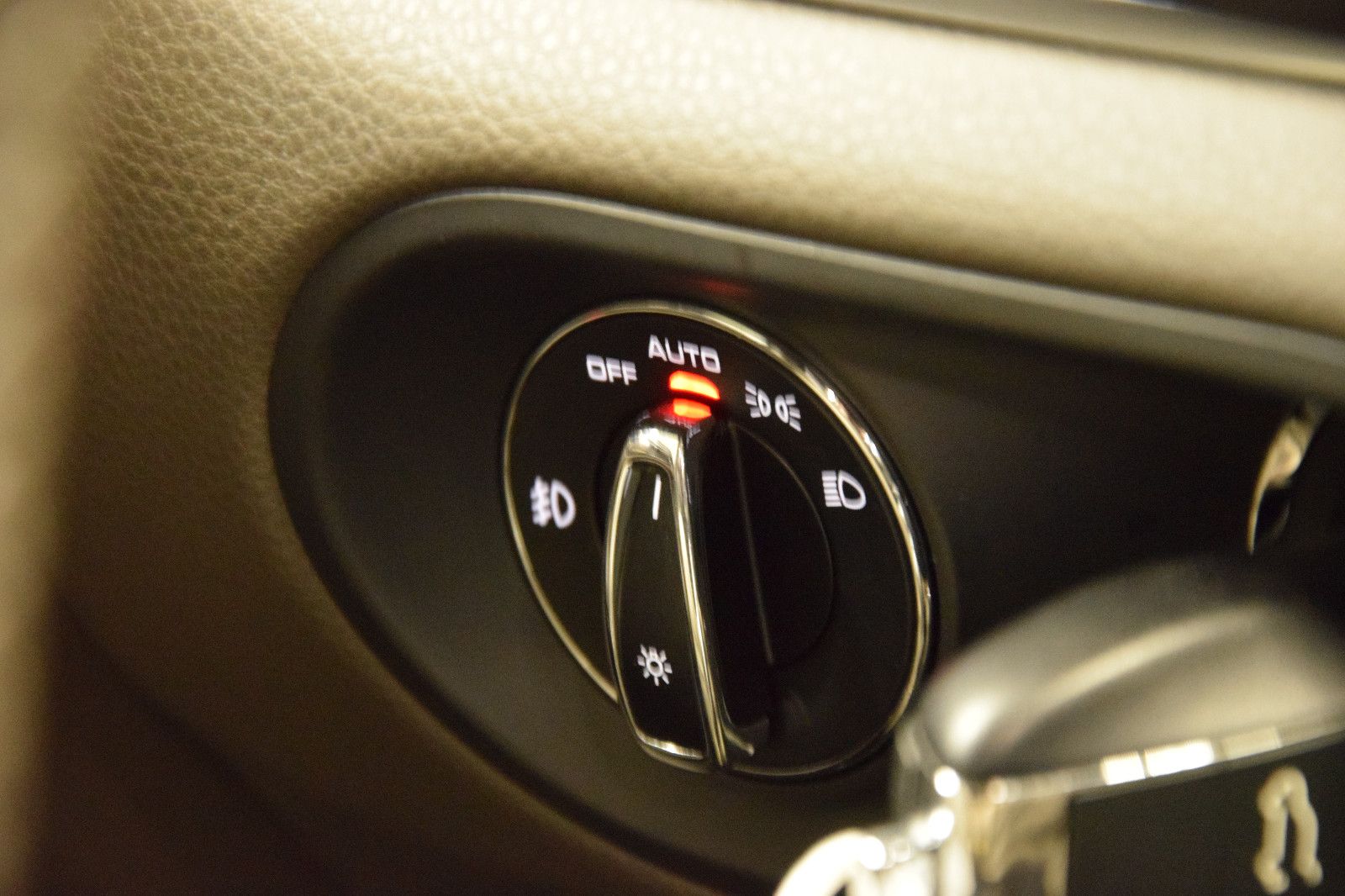 Fahrzeugabbildung Porsche Macan S Diesel 14-Wege Pano Bi-Xenon PASM Leder