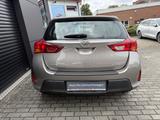 Toyota Auris 1.4 Cool - Toyota Auris mit Diesel-Antrieb: 1.4