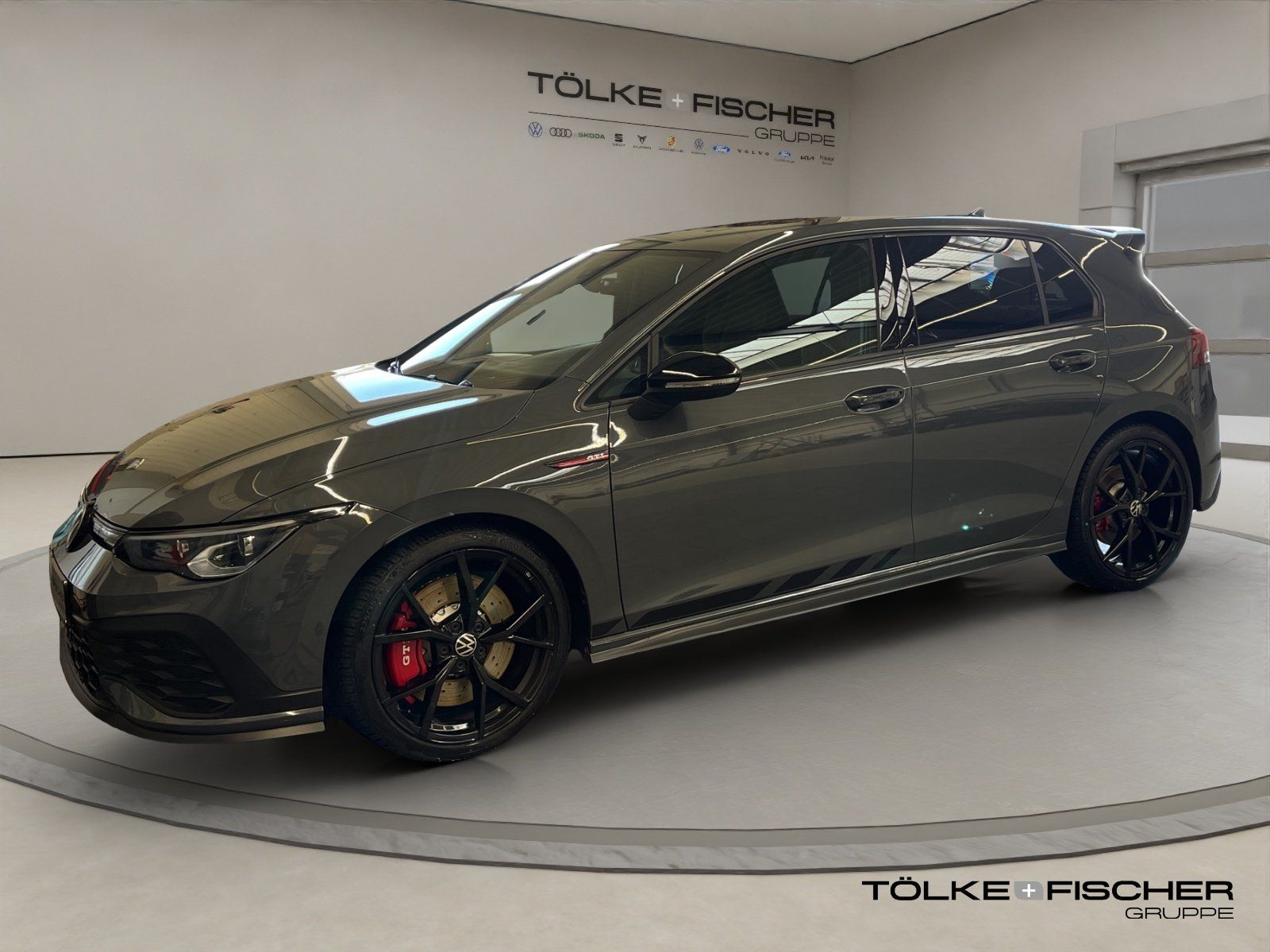 Volkswagen Golf VIII 2.0 TSI GTI Clubsport AUT Leder Navi foto 2