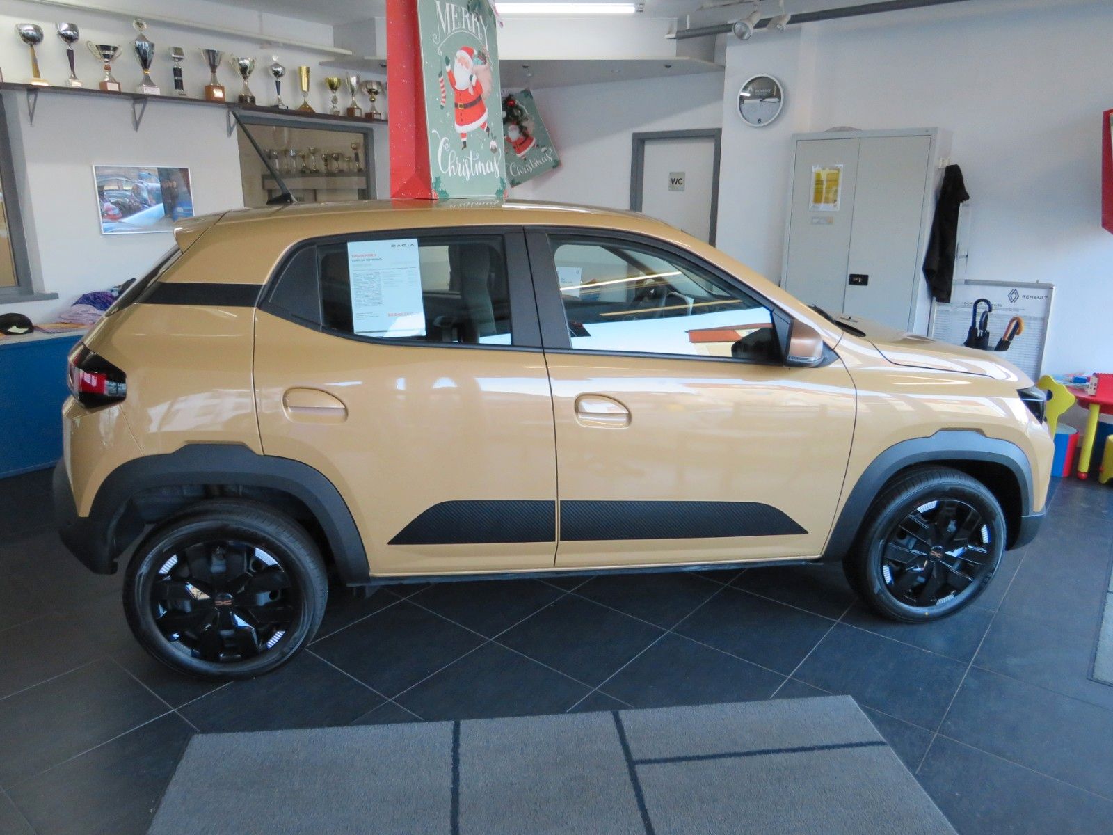 Dacia Spring Electric Extreme 65 mit CCS imagem 3