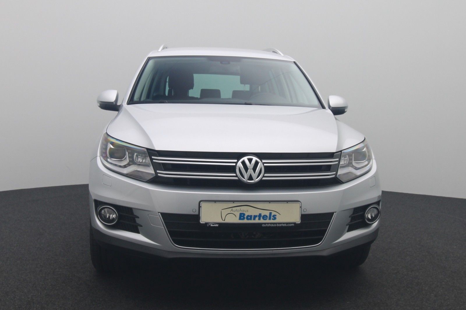 Fahrzeugabbildung Volkswagen Tiguan 1.4 TSI Sport & Style BMT CUP 1.Hand