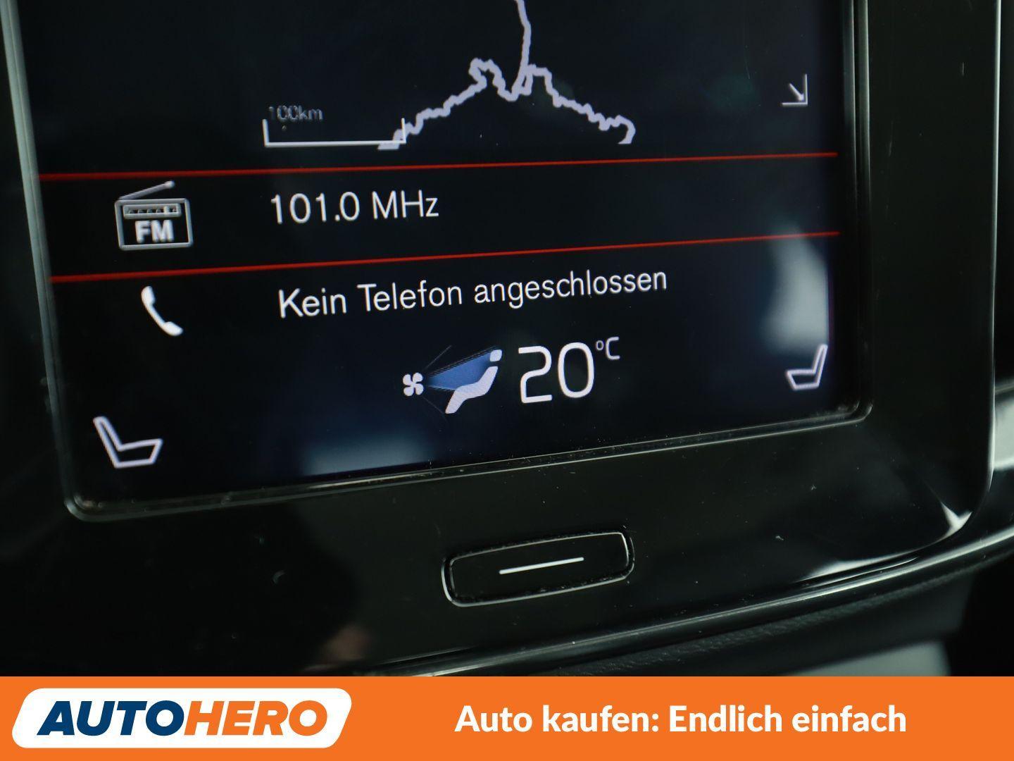Volvo XC40 2.0 D4 Momentum AWD