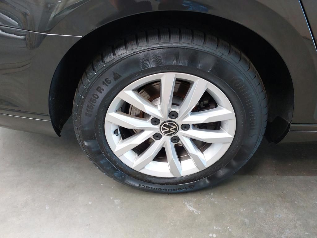 Volkswagen Passat Variant Business 2.0 TDI DSG RFK*PDC*NAV