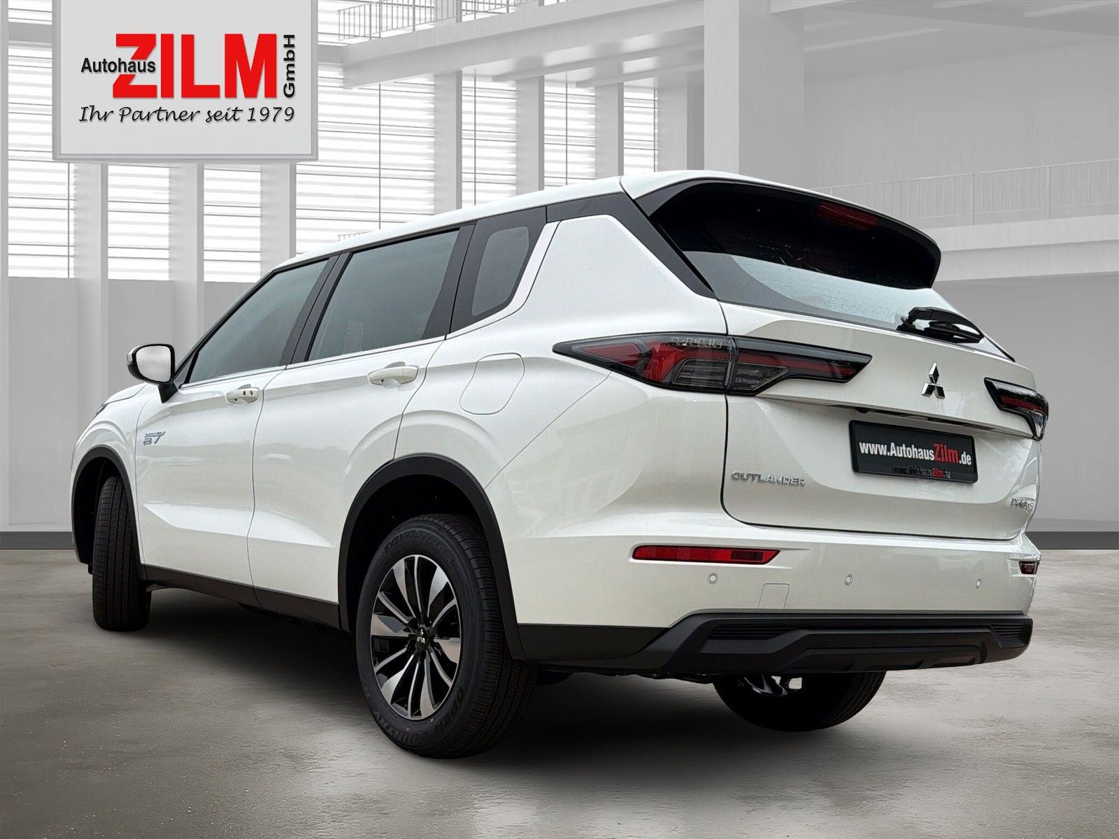 Mitsubishi Plug-in Hybrid Outlander - Bild 4