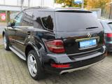 Mercedes-Benz ML 350 CDI 4Matic AMG STYLE Niveau Kamera AHK - Mercedes-Benz ML 350 in Duisburg